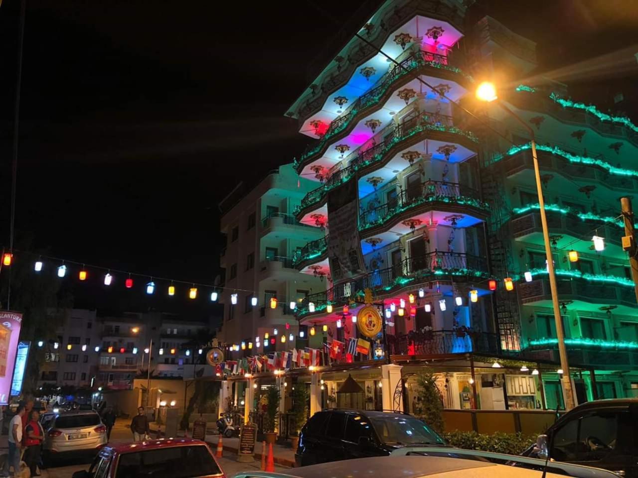 Marko Pasa Konagi Kusadası Exteriör bild