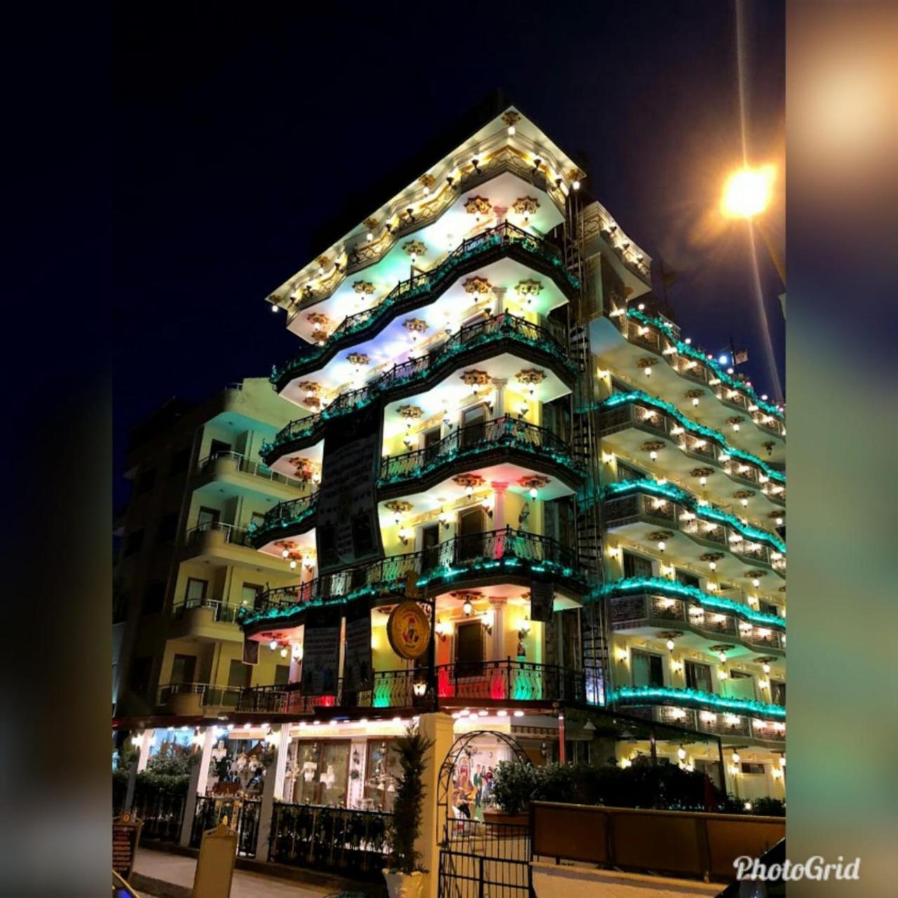 Marko Pasa Konagi Kusadası Exteriör bild
